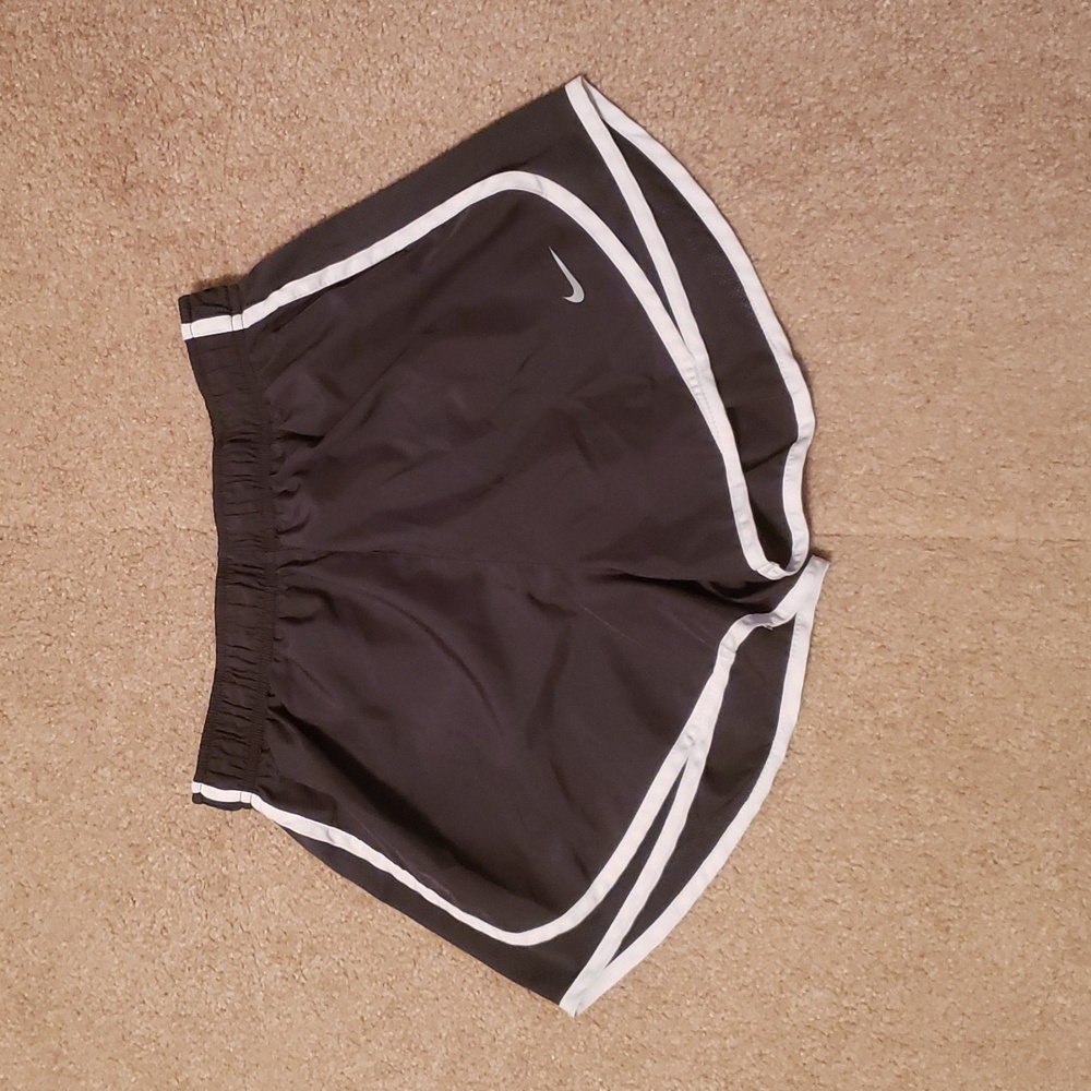 Nike Tempo Women's Shorts